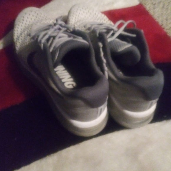 NIKE AIR MAX SZ11 - Picture 4 of 4